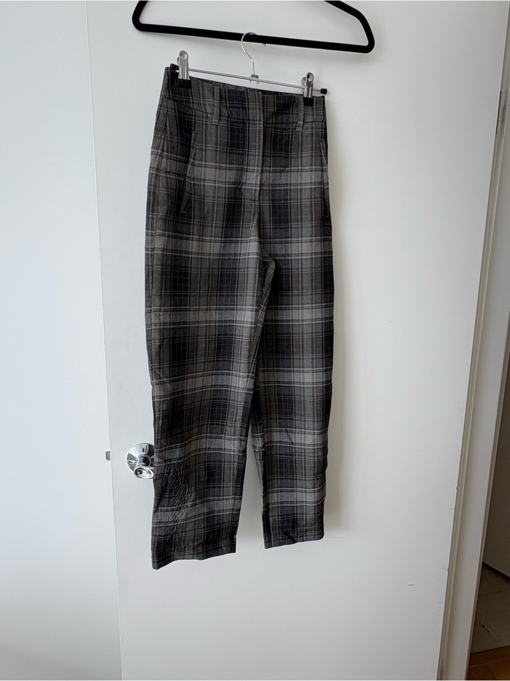Wilfred Gray Plaid Chinos